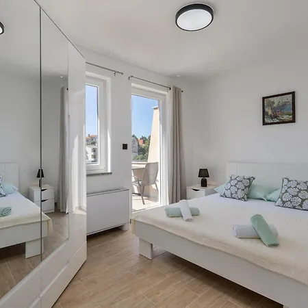 Beachfront Betty - Happy Appartement *